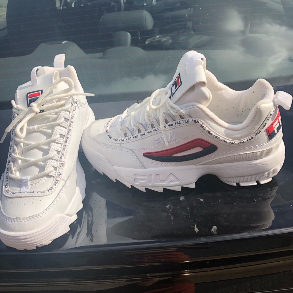 Sneakers